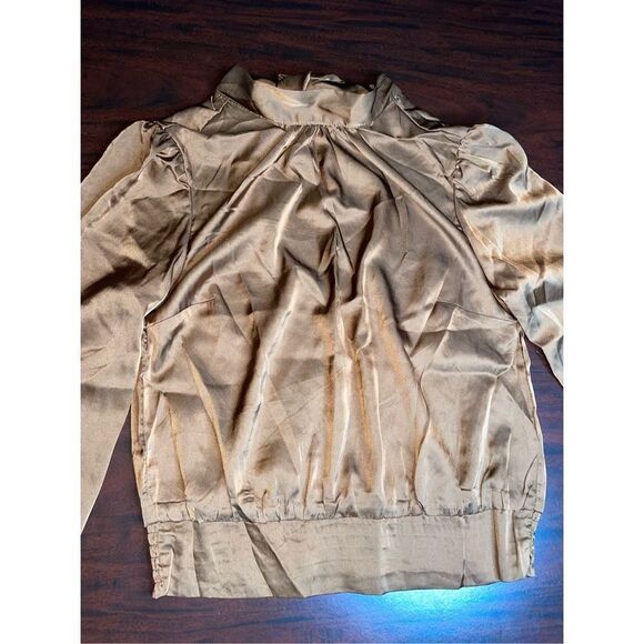 Monteau LA Carmel Brown Satin Cropped Blouse with Tie Back Size Small - Picture 2 of 6